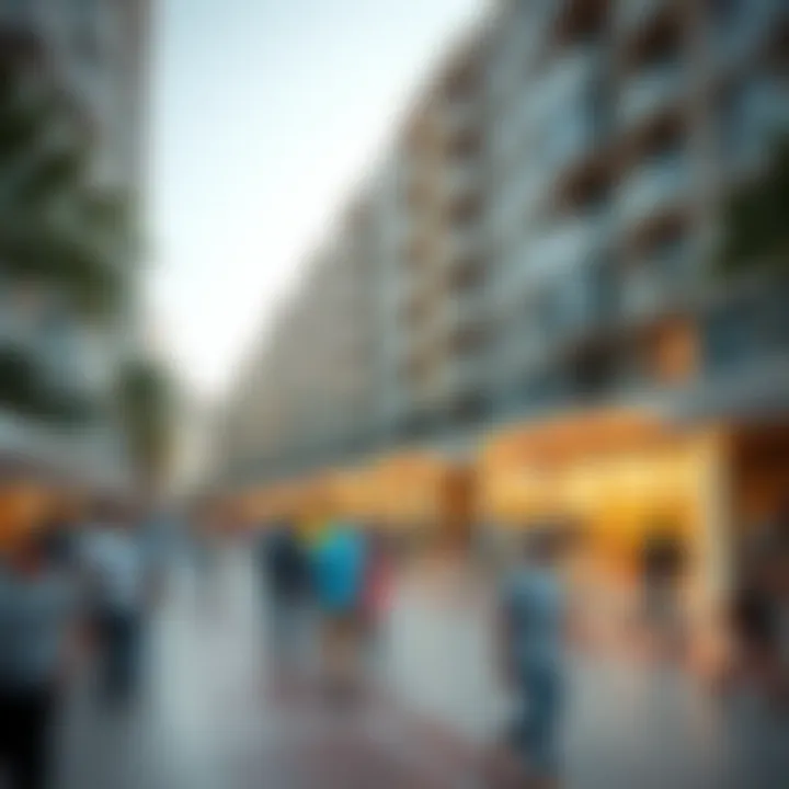 Vibrant community atmosphere in Dubai Marina